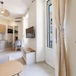 Apartment T2 Situe Au Centre-ville De Nice