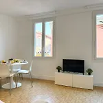2 Pieces Proche Apartment *
