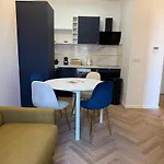 Moon - 31 Apartment *
