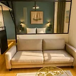 Apartment Old Of *
