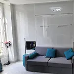 Grand Studio Luxe