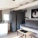 Dernier Etage Vieux Centre Apartment