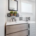Renting - 35b Massena - Chic Cosy Calm Balcony Massena Pedestrian Heart Apartment