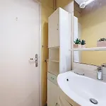 Apartment Daphne By Interhome