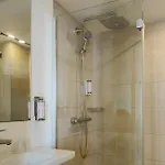 Hotel Du Centre, Un Hotel Ammi