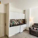 Chic Centre Au Calme Vue Colline Apartment