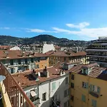 Apartment Chic Centre Au Calme Vue Colline