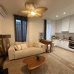 2 Pieces Au Port De - Calme, Confort Et Proximite Apartment