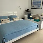 Marin Avec Vue Apartment