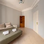 Spacieux Climatise Centre Apartment *