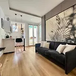 Oasis Azur 1 Min From The