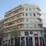 Charmante Petite Studette Au Centre De Nice Climatise