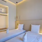 Grand Centre De Apartment *