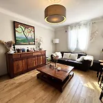 Apartment Bb Ot Petit Balcon De La Providence - Old Town