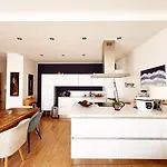Apartment Blue Dream And Zen Holidays