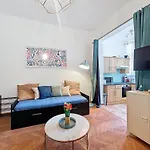 Nestor&Jeeves - Palais De La Sirene - Near Promenade Des Anglais