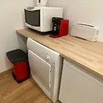 Superbe appartement de 3p pieces dans residence avec piscine et climatisation
