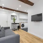 Charmant Petit 2 Pieces Dans La Vieille Ville