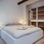Apartment L'authentic, Charme Dans La Vieille Avec Climatisation *