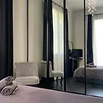 Republique Apartment