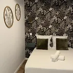 Apartment Moon 25