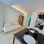 ⁂ Vieux-nice Climatise: Charme Commodites Apartment