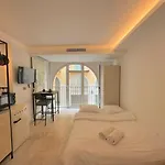 ⁂ Vieux-nice Climatise: Charme Commodites *