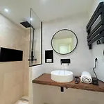 ⁂ Vieux-nice Climatise: Charme Commodites Apartment Nice