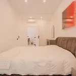 Paganini 3Bd Apartment