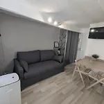 Apartment Calme & Climatise - Quartier Du Vieux-nice Anime Proche Plages & Restos *