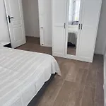 De Maison Nicoise - Calme, Charme Et Vu Degagee Sur Les Collines Apartment *