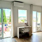 Stunning 2 Bedroom With Terrace And Sea View, Cimiez Liberation Apartment Nice
