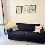Apartment Riviera: Vieille Elegance Near Promenade Des 3*