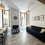 Apartment Riviera: Vieille Elegance Near Promenade Des Nice