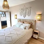 Moderne Pour 8 Personnes - Vue Sur ! Nice