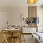 Center - Magnificent - Cozy - Wifi Apartment