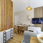 Center - Magnificent - Cozy - Wifi Apartment Nice