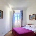 Bright Air-conditioned Flat In The Centre Nice