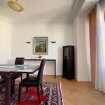 Bright Air-conditioned Flat In The Centre * Nice