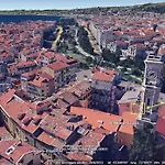 Two Suites With Ac In The Heart Of Old Nice, Each With Its Own Entrance