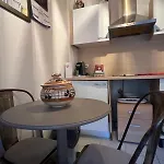 Studio Magnan Grand Balcon