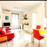 Bella Nissa Apartment *