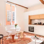 New Vieux A Cote De La Ac Apartment