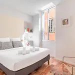 New Vieux A Cote De La Ac *