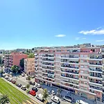 Panoramic Pebbles Azur