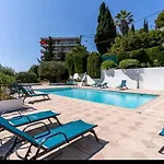 Apartment Magnificent 3 Rooms-sea View-terrace-pool