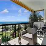 Magnificent 3 Rooms-sea View-terrace-pool Apartment