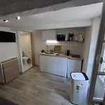 Calme & Climatise - Quartier Du Vieux-nice Anime Proche Plages & Restos *