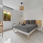 Charmant Appartement Avec Balcon-Terrasse & Clim