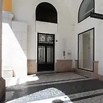 #56 2P Massena Central Close Promenade,Old Town, Ac